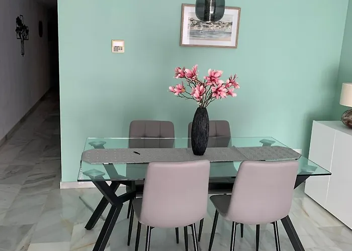 アパート Our Home, Your In